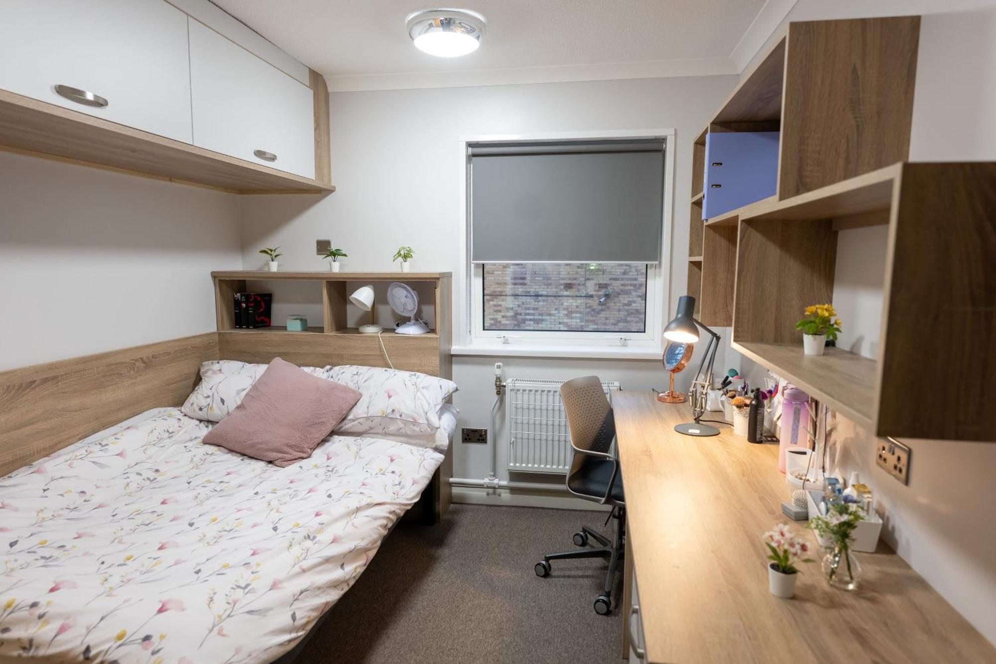 Plas Gwyn Halls, Cardiff Met University Экстерьер фото